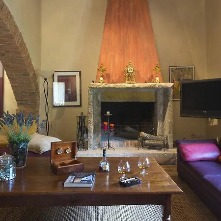 Hotel Rusticae Casa Rural Mas Rosello 3*