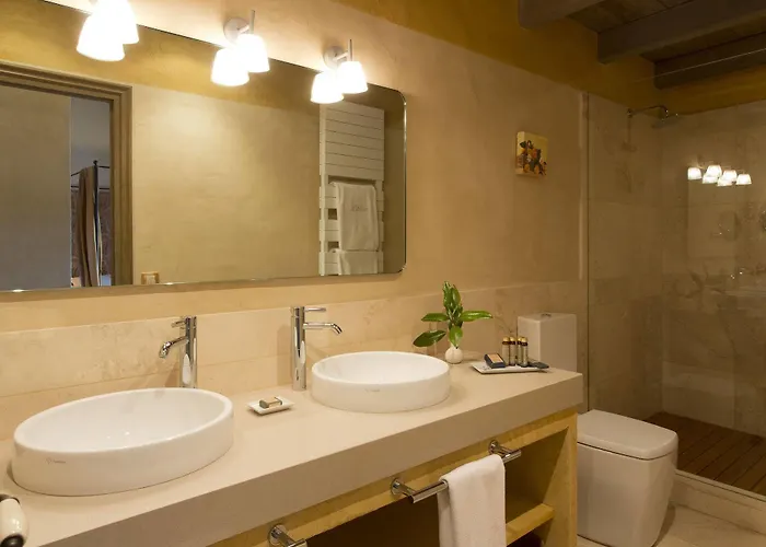 Hotel Rusticae Casa Rural Mas Rosello (adults Only) Girona